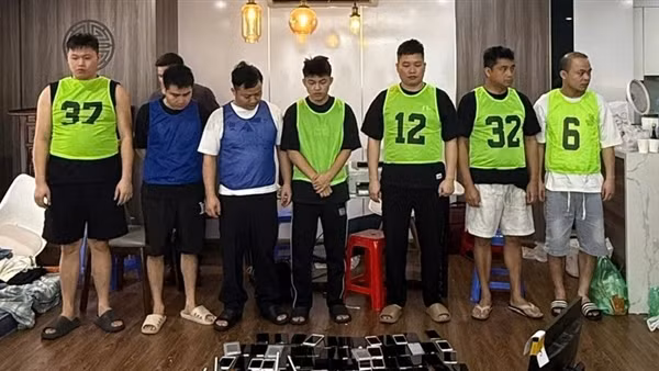 Bắt giữ nhóm đối tượng người Trung Quốc có hành vi lừa đảo, cưỡng đoạt tài sản qua mạng