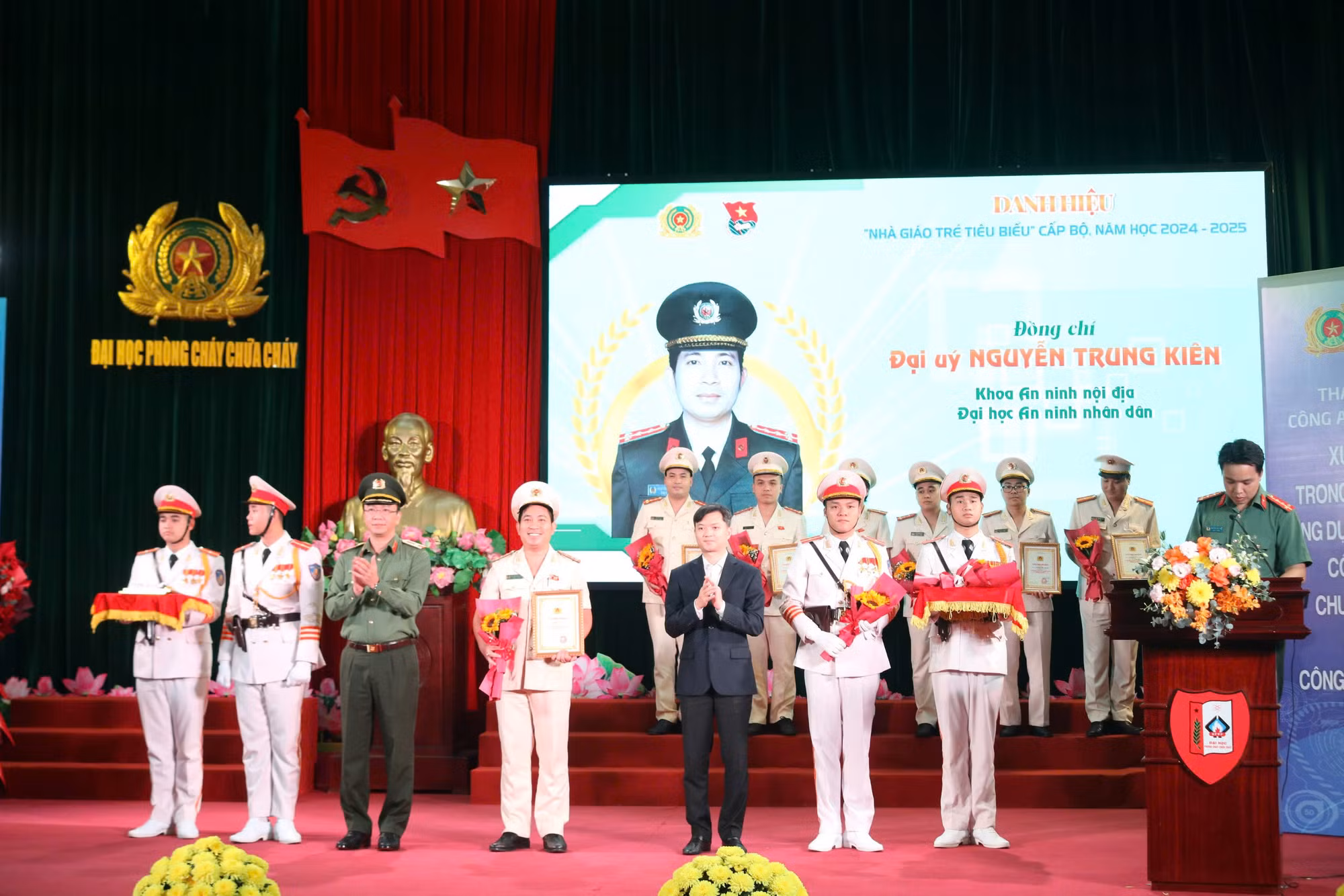 Thượng tá Đồng Đức Vũ được chỉ định giữ chức Trưởng ban Thanh niên CAND khóa XXII -0