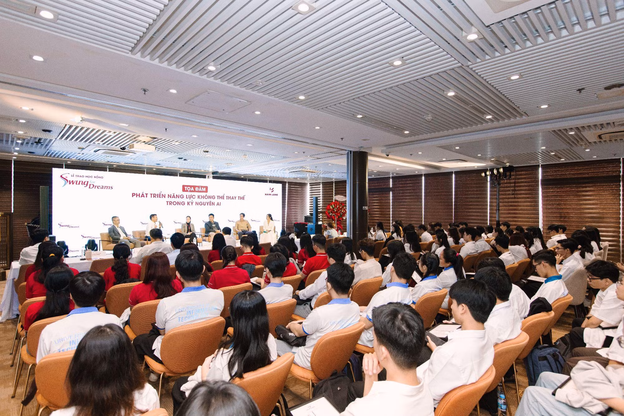 Nam Long trao 84 suất học bổng “Swing For Dreams” 2025, tổng giá trị 840 triệu đồng cho sinh viên -0