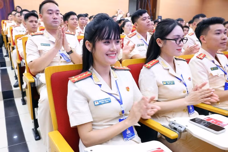 Khẳng định vai trò, vị thế của tuổi trẻ Công an Thủ đô trong phong trào chung của thanh niên CAND -0