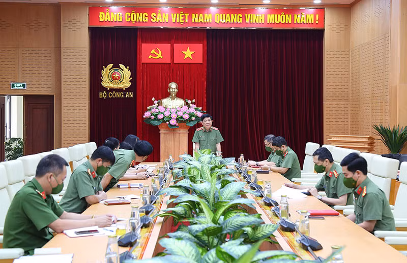 Lực lượng CAND tiếp tục tăng cường các biện pháp phòng, chống dịch COVID-19 -0