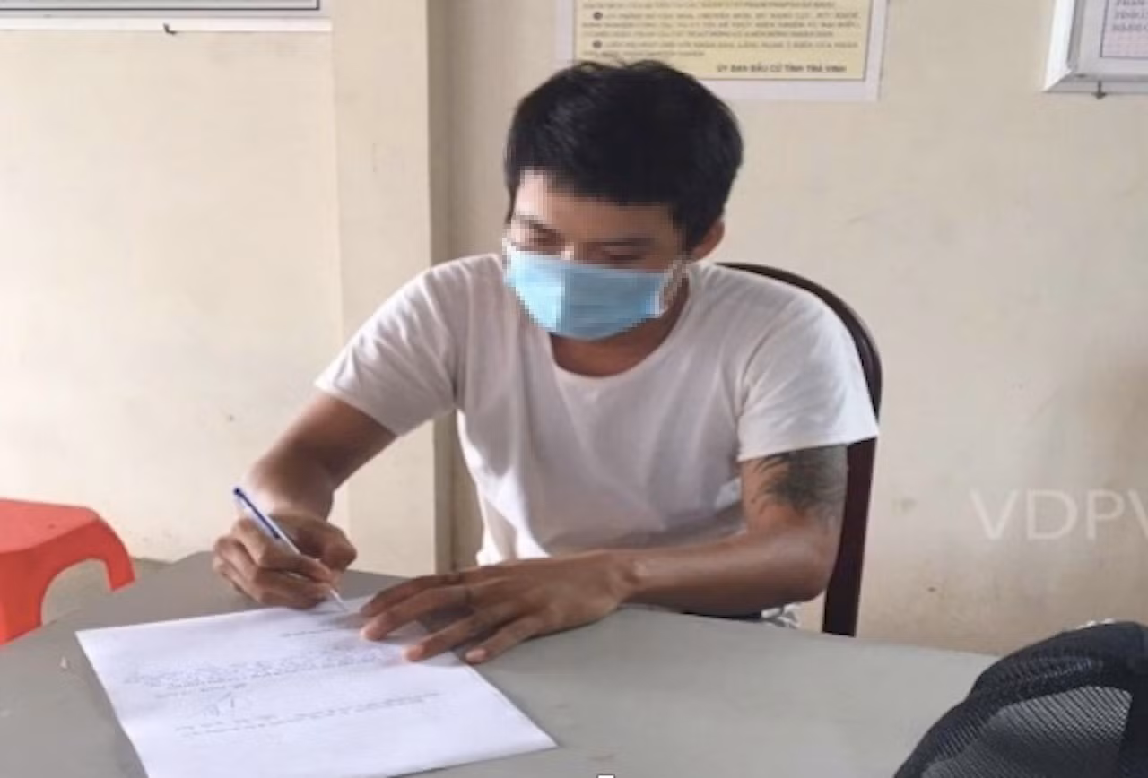 Trà Vinh xử phạt hai đối tượng vu khống, bịa đặt thông tin ca bệnh tử vong -0
