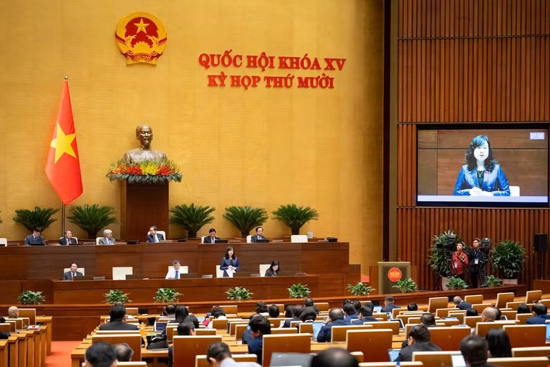 Bộ trưởng Đào Hồng Lan: Đang xây dựng chính sách miễn viện phí và đa dạng gói bảo hiểm y tế -0