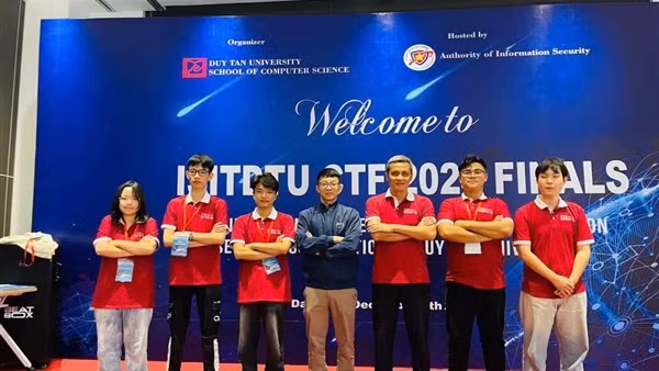 Nữ sinh viên xuất sắc của Đại học Phenikaa và đam mê bảo vệ an ninh mạng cho cộng đồng