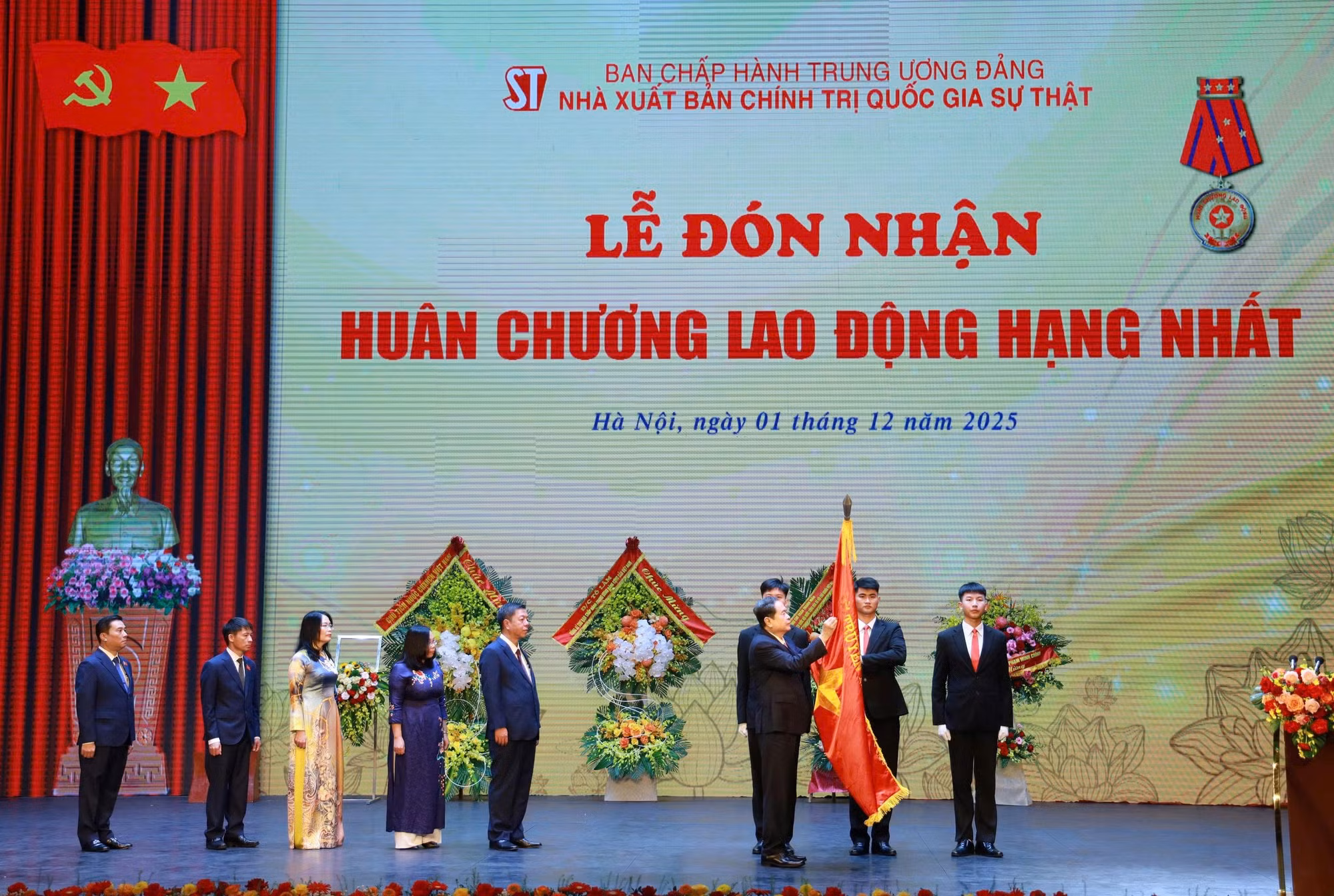 Phát huy xứng đáng vai trò cơ quan xuất bản lý luận, chính trị của Đảng, Nhà nước -0