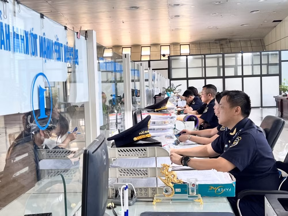 Nhiều đơn vị Hải quan khu vực vượt thu ngân sách -0
