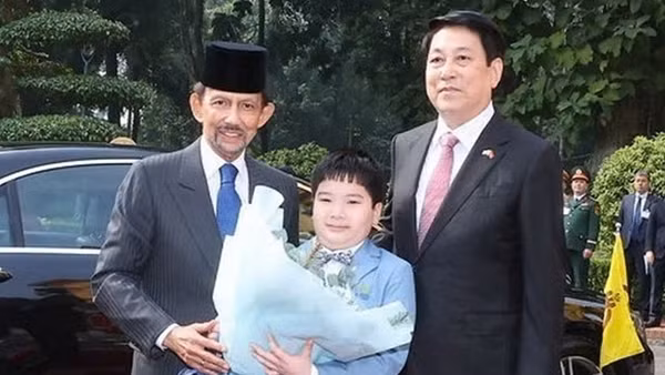 Chủ tịch nước Lương Cường chủ trì lễ đón chính thức Quốc vương Brunei