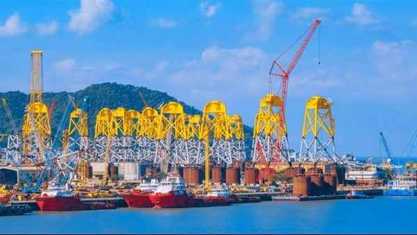 40 năm Đổi mới - 50 năm Petrovietnam đồng hành cùng đất nước