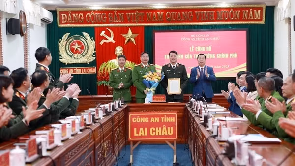 Thủ tướng biểu dương Công an Lai Châu triệt phá tổ chức lừa đảo hơn 8.000 người