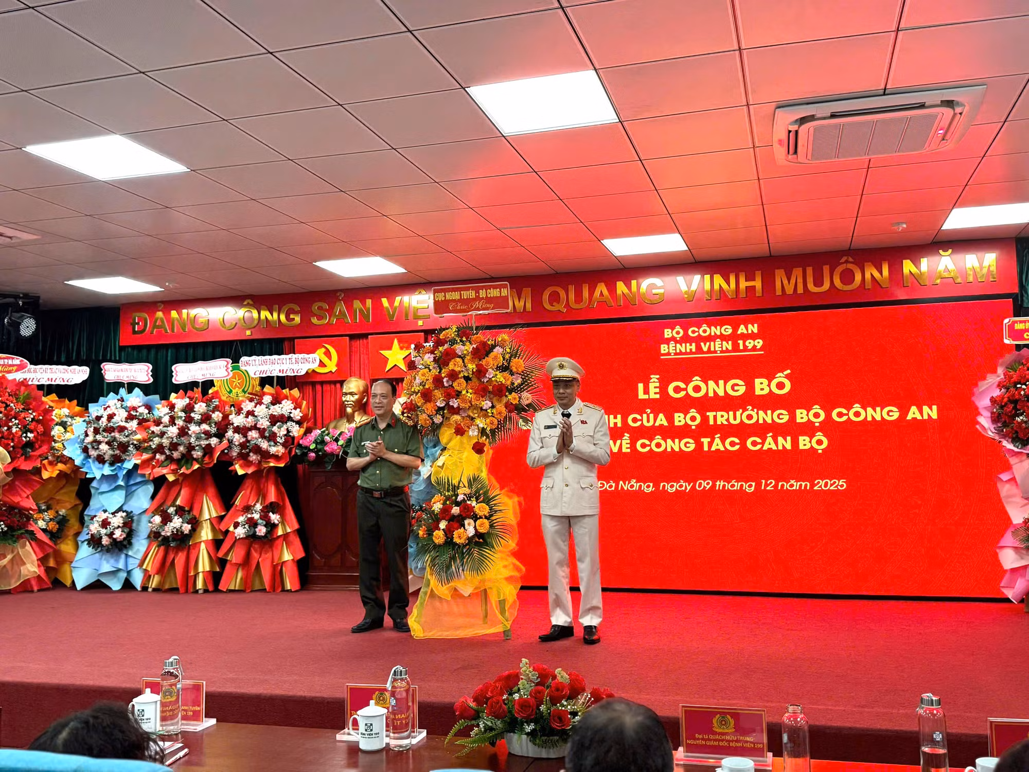 Thiếu tướng Hoàng Thanh Tuyền nhận nhiệm vụ Giám đốc Bệnh viện 199 -1