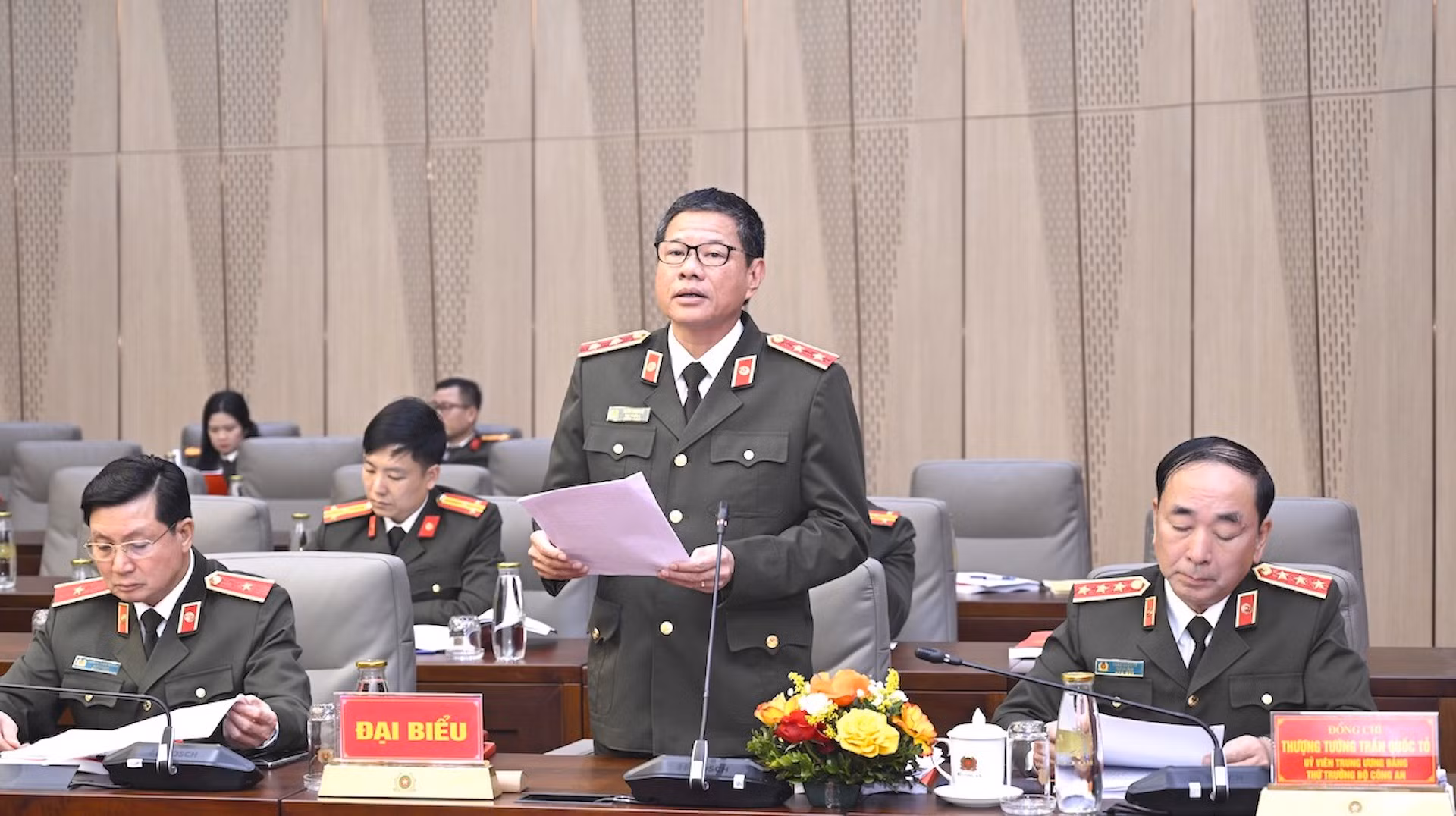 Tăng cường sự lãnh đạo của Đảng đối với công tác tham mưu và xây dựng lực lượng Tham mưu CAND -0