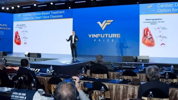 Bốn công nghệ “chạm tới tương lai” làm nóng Tuần lễ VinFuture 2025