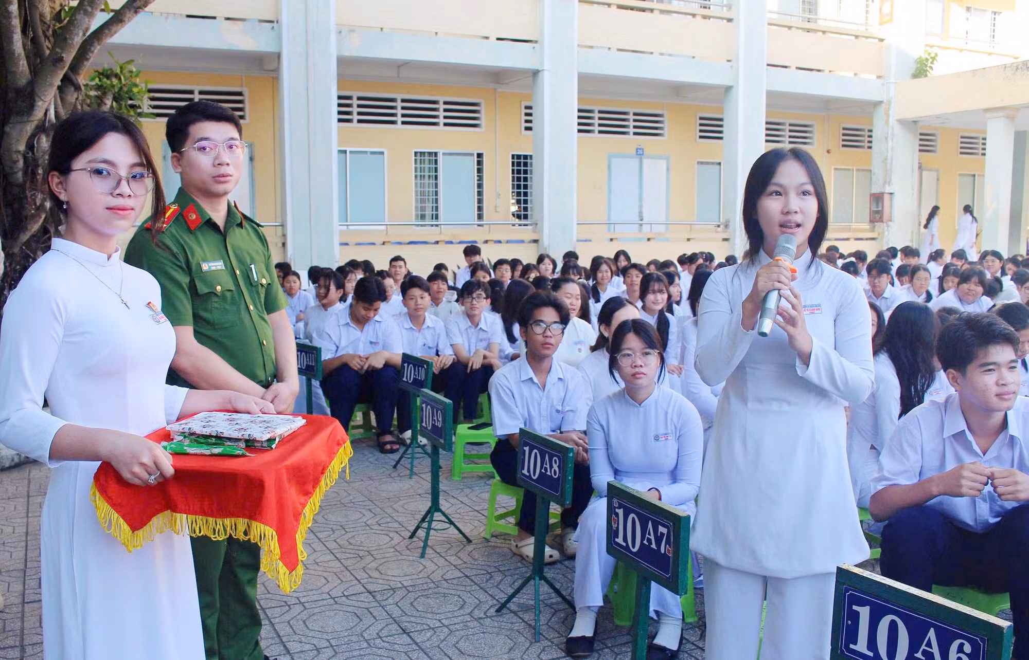 hinh 3.jpg -2