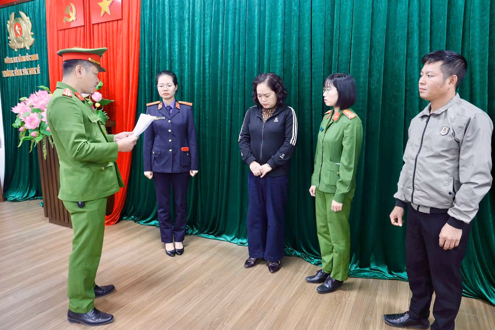 Bắc Ninh: Khởi tố trưởng phòng và chuyên viên cục Thuế về tội “Nhận hối lộ” -0