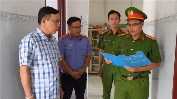 Đồng Tháp: Tạm giữ hình sự đối tượng làm giả con dấu, tài liệu của cơ quan, tổ chức