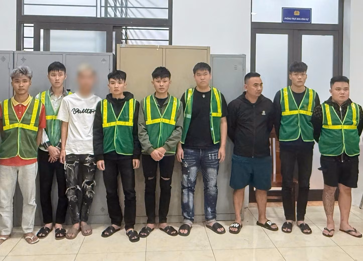 Liên tiếp bắt giữ&nbsp;gây rối trật tự công cộng lúc nửa đêm -0