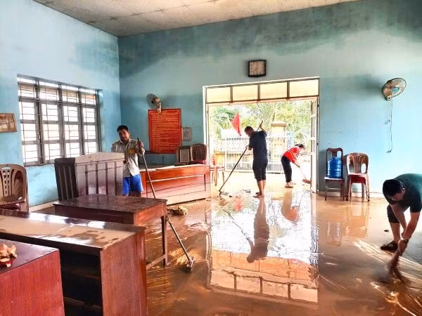 Đắk Lắk ưu tiên nguồn vốn cho bà con vùng lũ -0