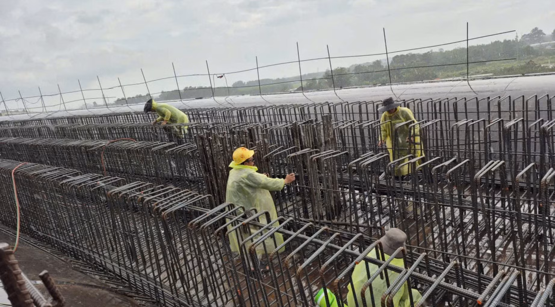 Mỗi ngày phải khai thác cả chục nghìn m3 đá cho cao tốc Biên Hòa - Vũng Tàu -0