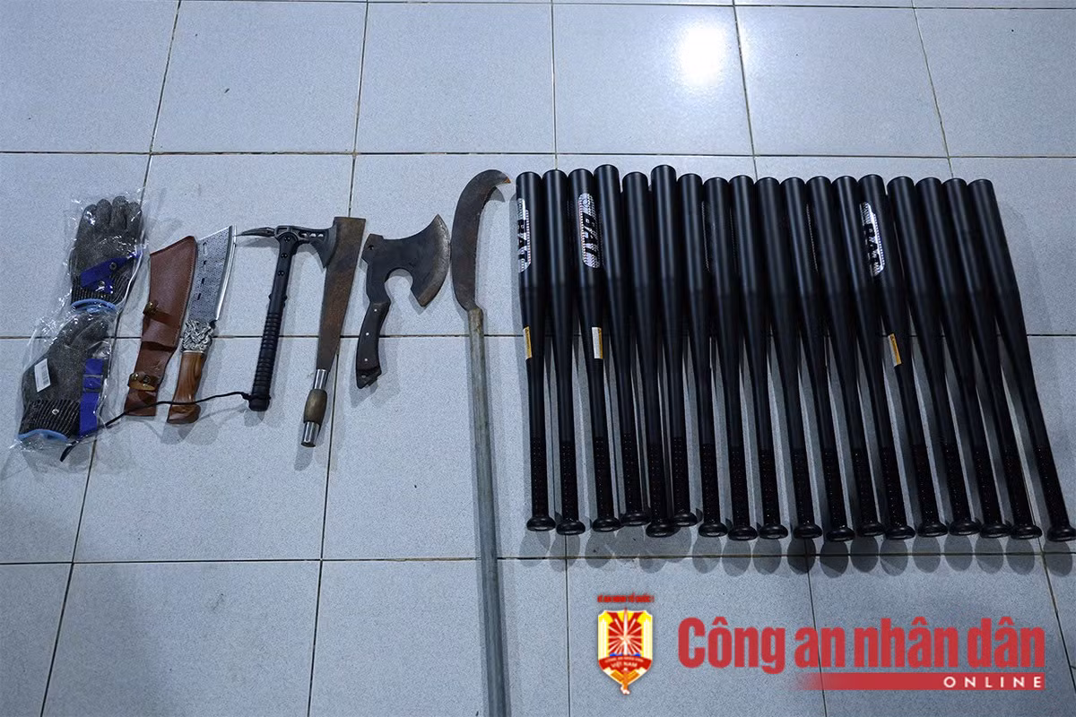 Bắt giữ nhóm đối tượng do Tẻo Bô cầm đầu, gây mất ANTT trên địa bàn Chợ Mới (An Giang) -1