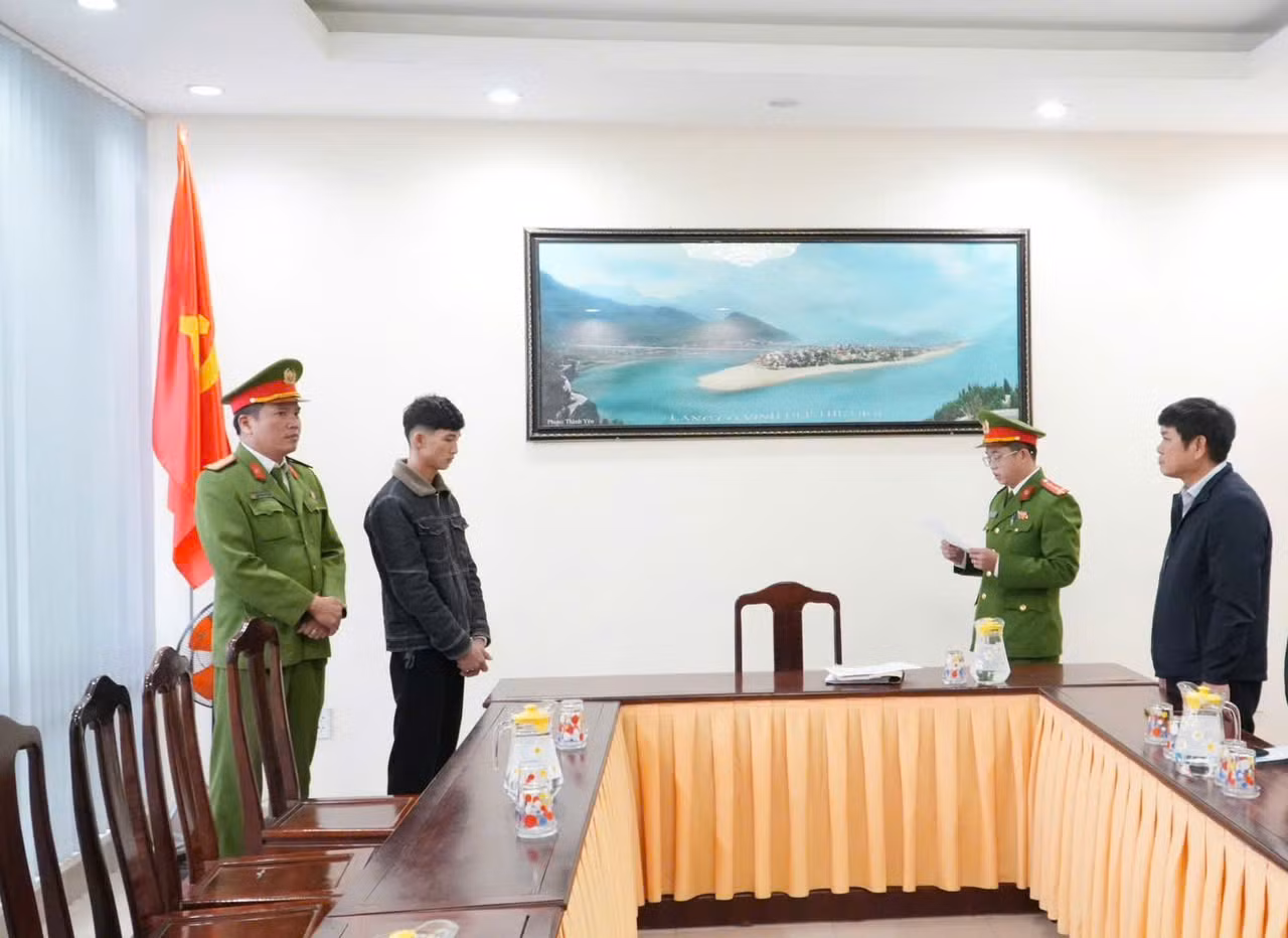 Bắt tạm giam đối tượng sử dụng trái phép chất ma túy -0
