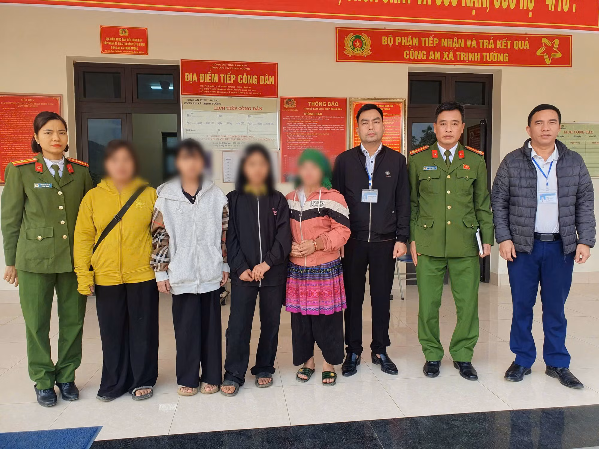 Công an xã kịp thời ngăn chặn 2 học sinh bị dụ dỗ bỏ học đi làm thuê -0