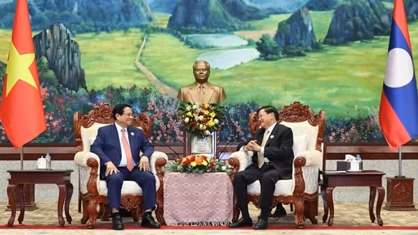 Thủ tướng Phạm Minh Chính hội kiến Tổng Bí thư, Chủ tịch nước Lào