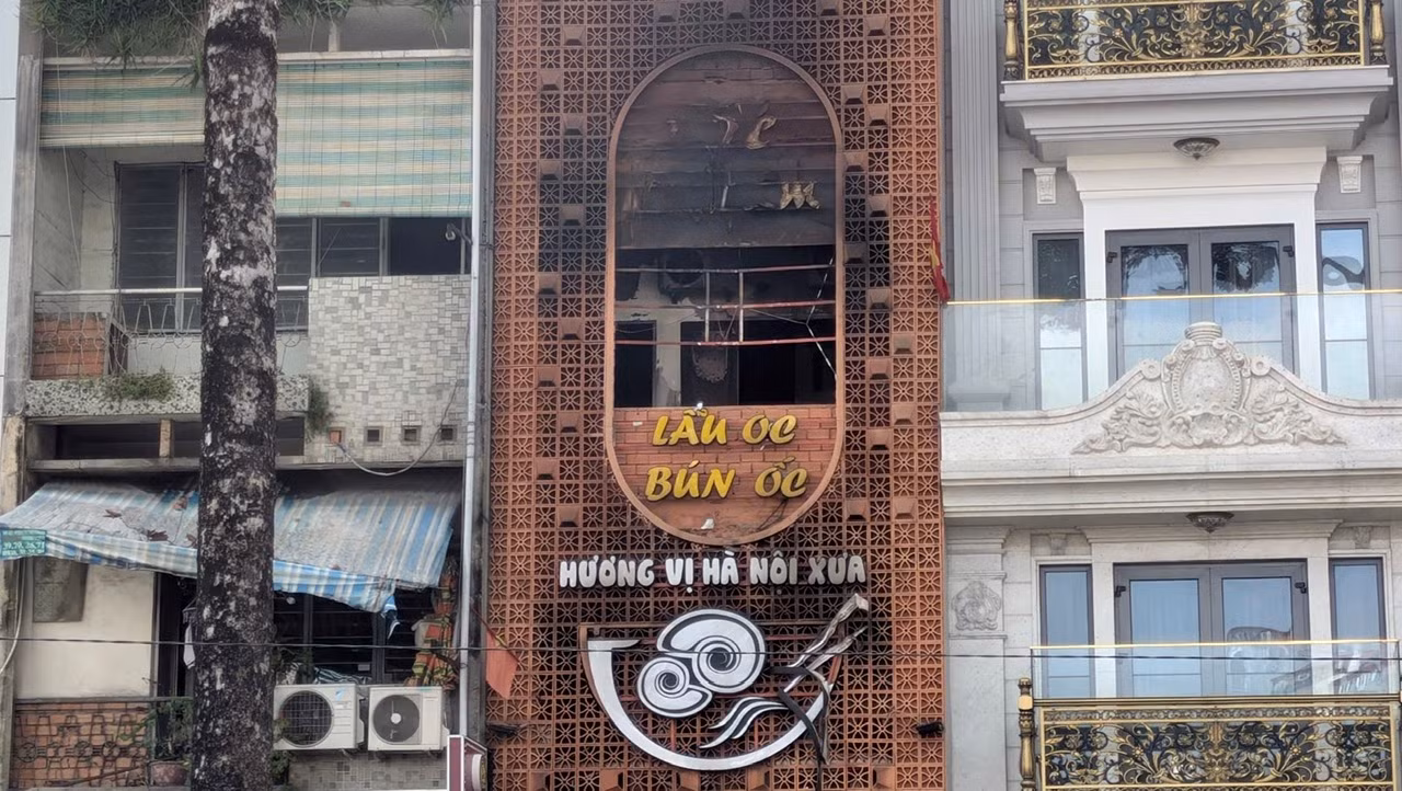 Cảnh sát PCCC khuyến cáo sau vụ cháy quán bún ốc khiến 4 người tử vong -0