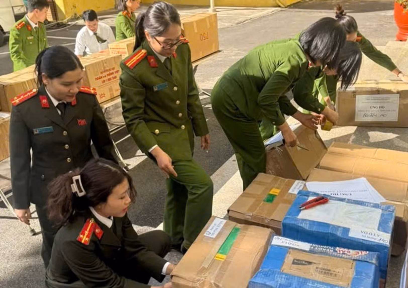 Hải Phòng huy động hơn 10,4 tỷ đồng từ nguồn lực xã hội chi viện đồng bào vùng thiên tai -0