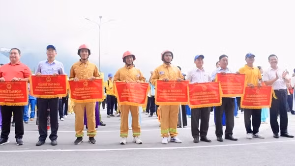Thừa Thiên Huế bế mạc Hội thao nghiệp vụ chữa cháy và cứu nạn, cứu hộ