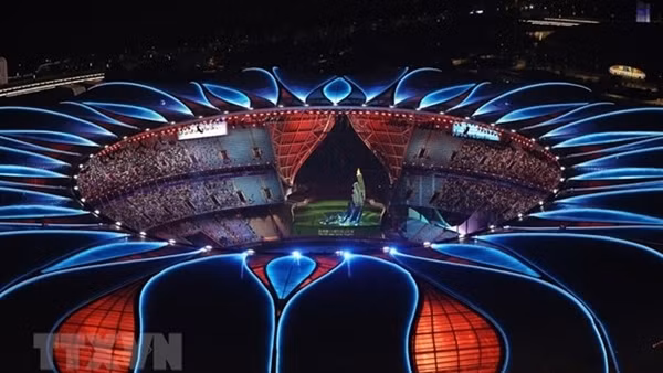 Lễ bế mạc ASIAD 19: "Bữa tiệc" của âm thanh và công nghệ ánh sáng