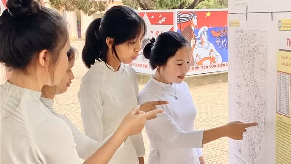 Triển lãm Hoàng Sa - Trường Sa là của Việt Nam