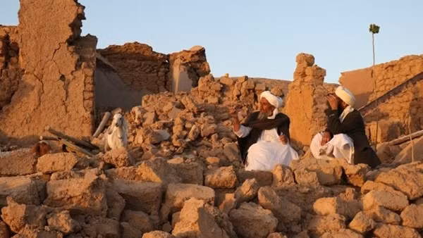 Động đất ở Afghanistan khiến hơn 100 người thiệt mạng
