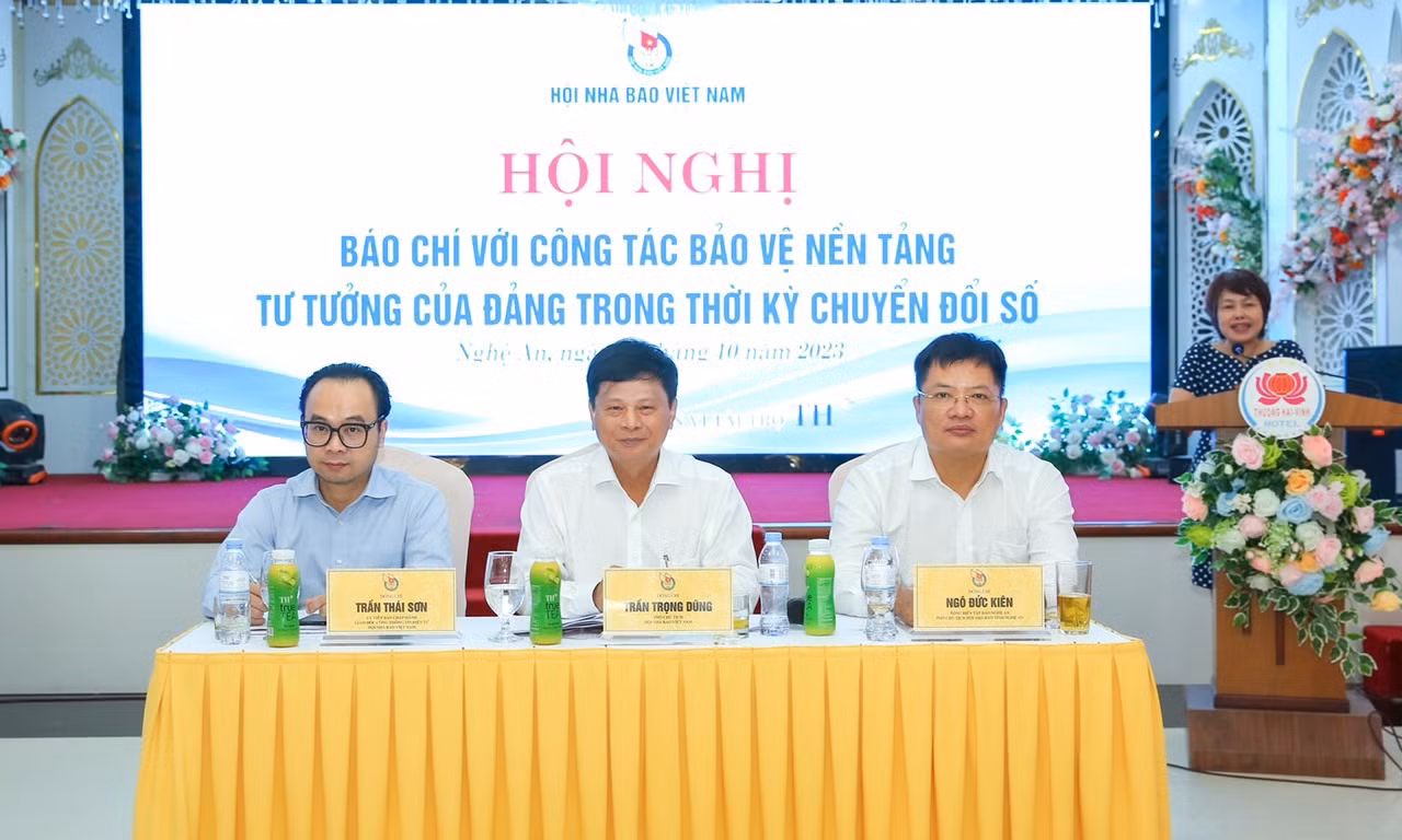 Báo chí góp phần quan trọng&nbsp;bảo vệ nền tảng tư tưởng của Đảng trong bối cảnh chuyển đổi số -0