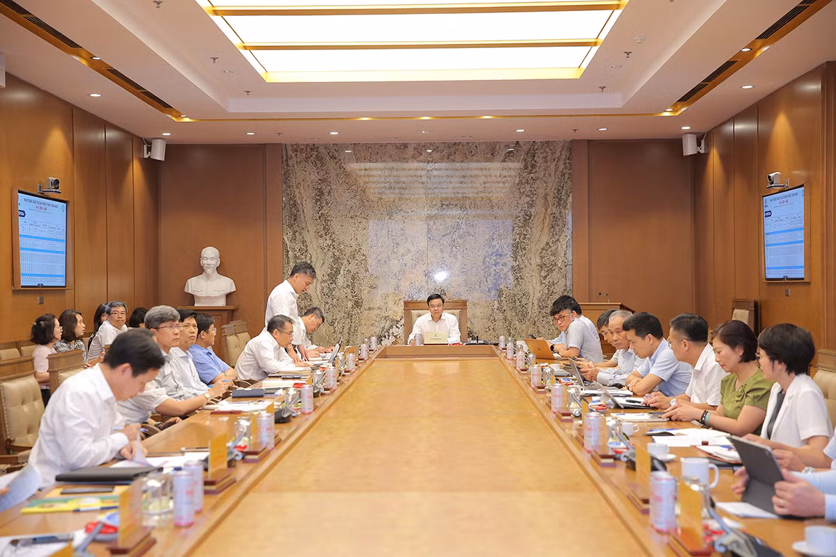 Petrovietnam đặt mục tiêu tăng trưởng không phải vì thành tích, kiên định phương châm quản trị -0