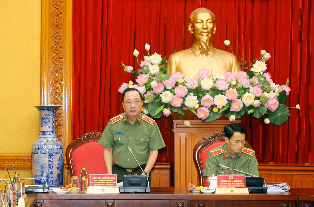 Phát huy vai trò, trách nhiệm của Bộ Công an trong xây dựng và bảo vệ Tổ quốc -0