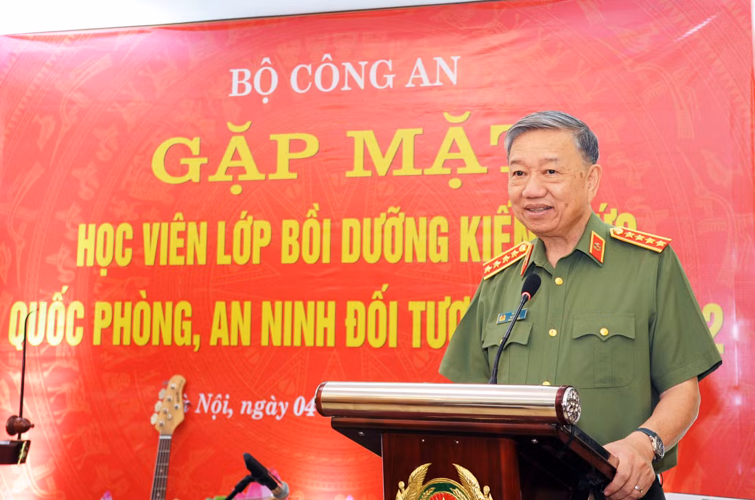 Bộ Công an gặp mặt Lớp bồi dưỡng kiến thức quốc phòng, an ninh đối tượng 1, Khóa 92 -0