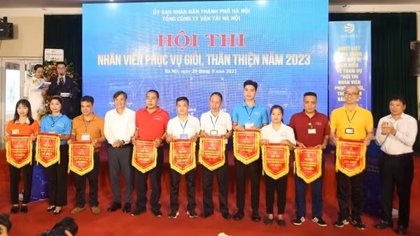 Transerco tổ chức cuộc thi nhân viên giỏi, thân thiện
