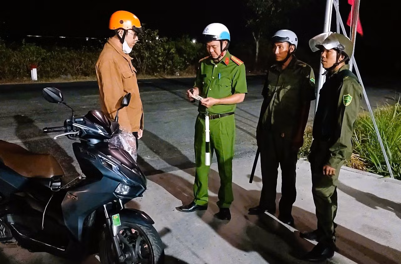 long duc 3.jpg -0