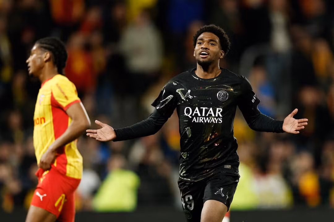 PSG vô địch Ligue 1 lần thứ 14 trong lịch sử -0