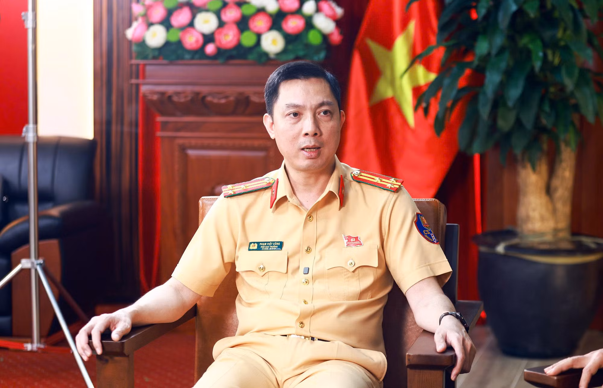 Tăng cường đồng thuận xã hội với việc xây dựng, hoàn thiện pháp luật về an ninh, trật tự -0