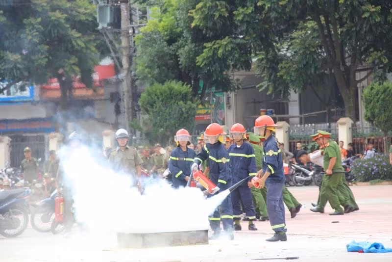Những cánh tay nối dài bảo vệ bình yên Xứ Lạng -0
