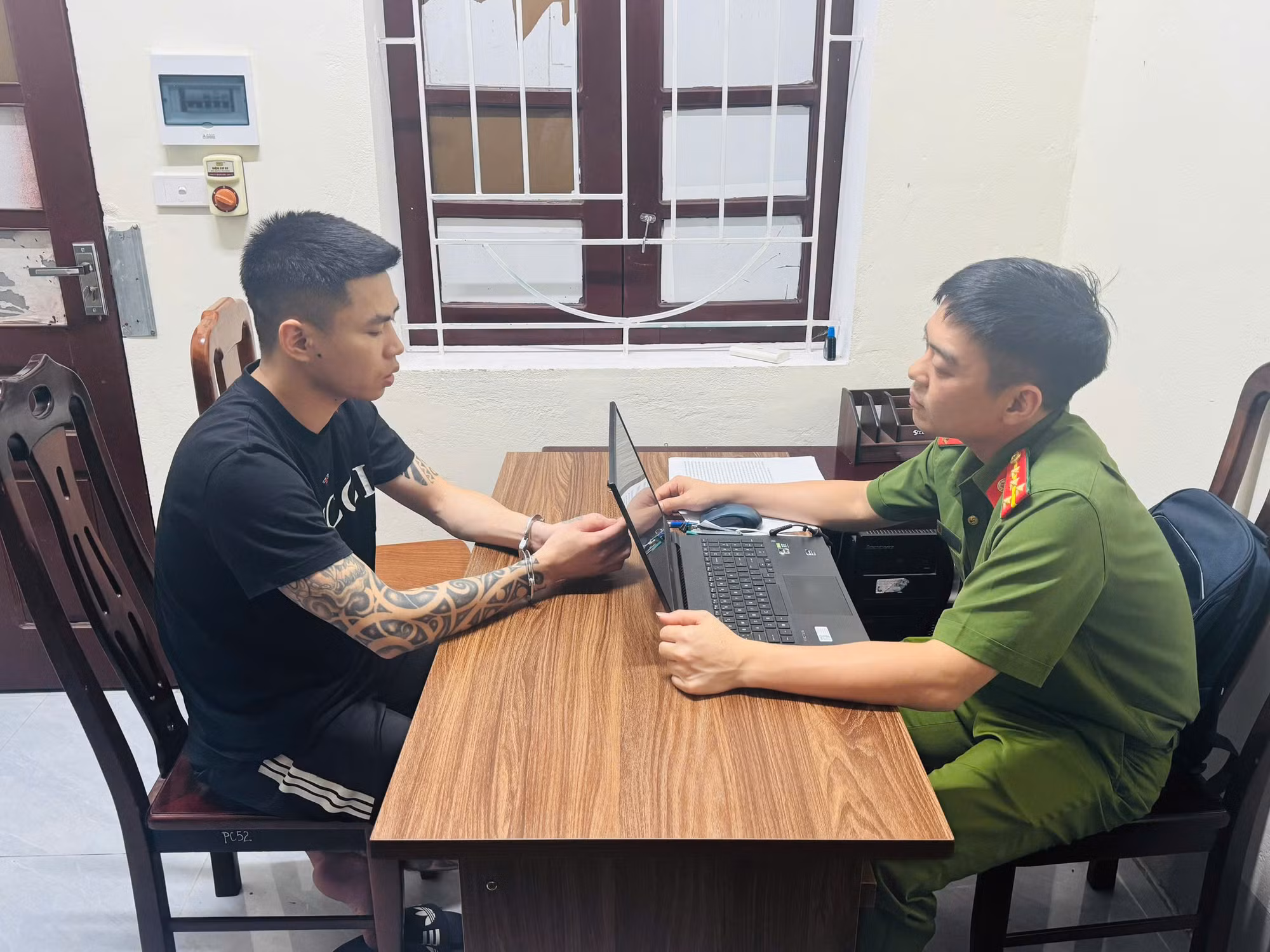 Đại uý Nguyễn Hữu Quyết, người cán bộ đoàn nhiệt huyết với các hoạt động xã hội -0