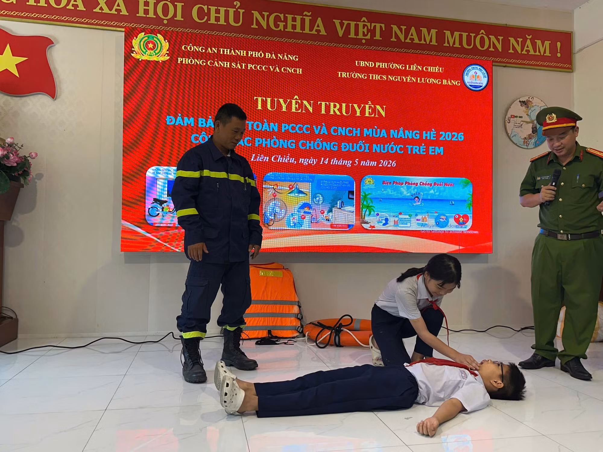 Cảnh sát PCCC và CNCH Đà Nẵng: 