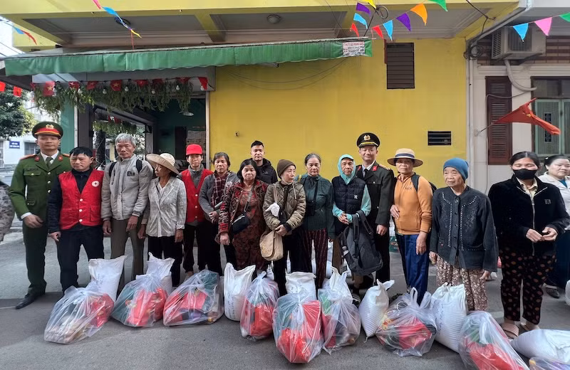 Hiệu quả từ mô hình “Tổ công tác vận động Ba Nhất” -0
