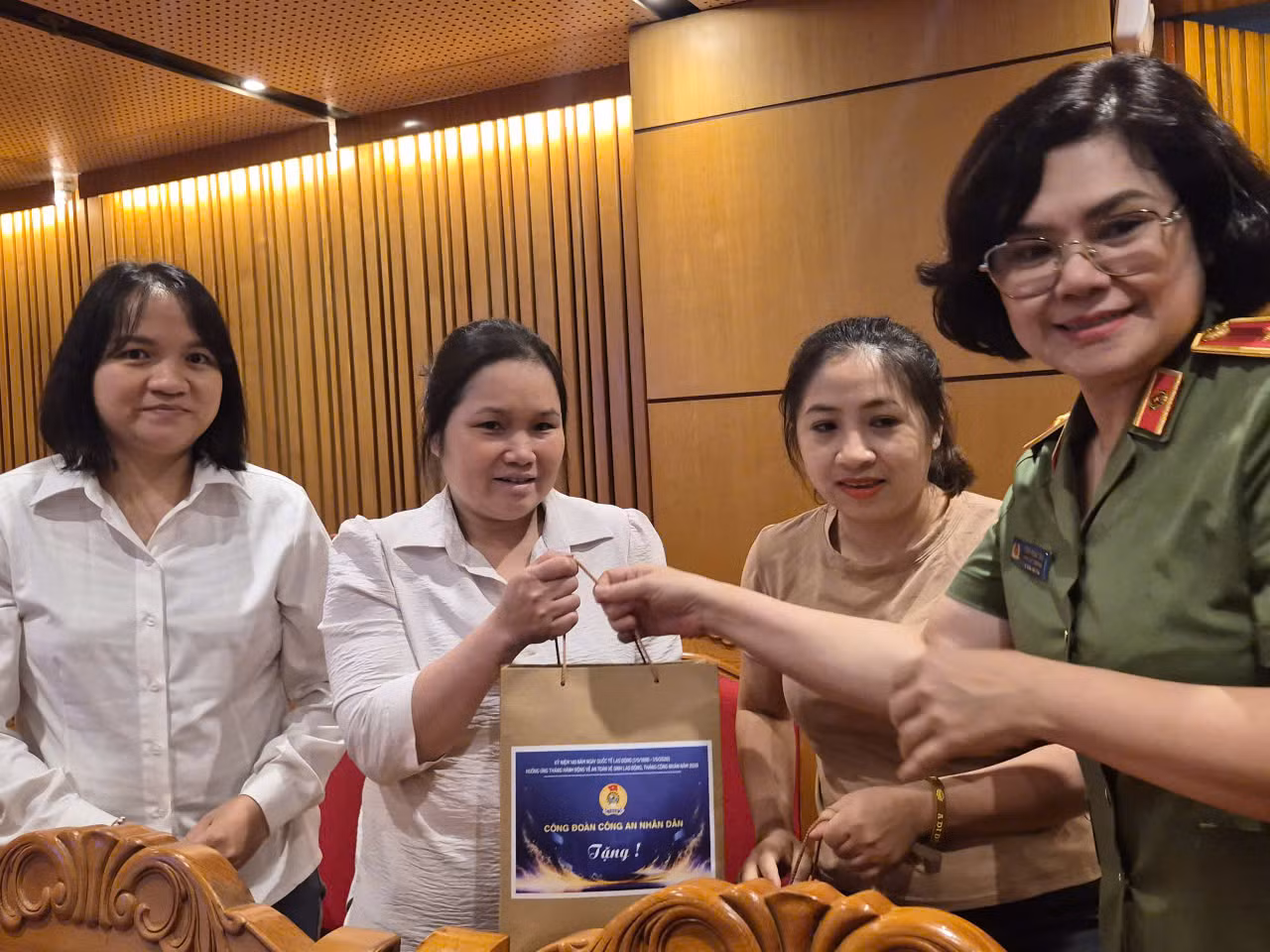 Công đoàn CAND biểu dương 140 lao động giỏi tại Ngày hội cảm ơn người lao động -0