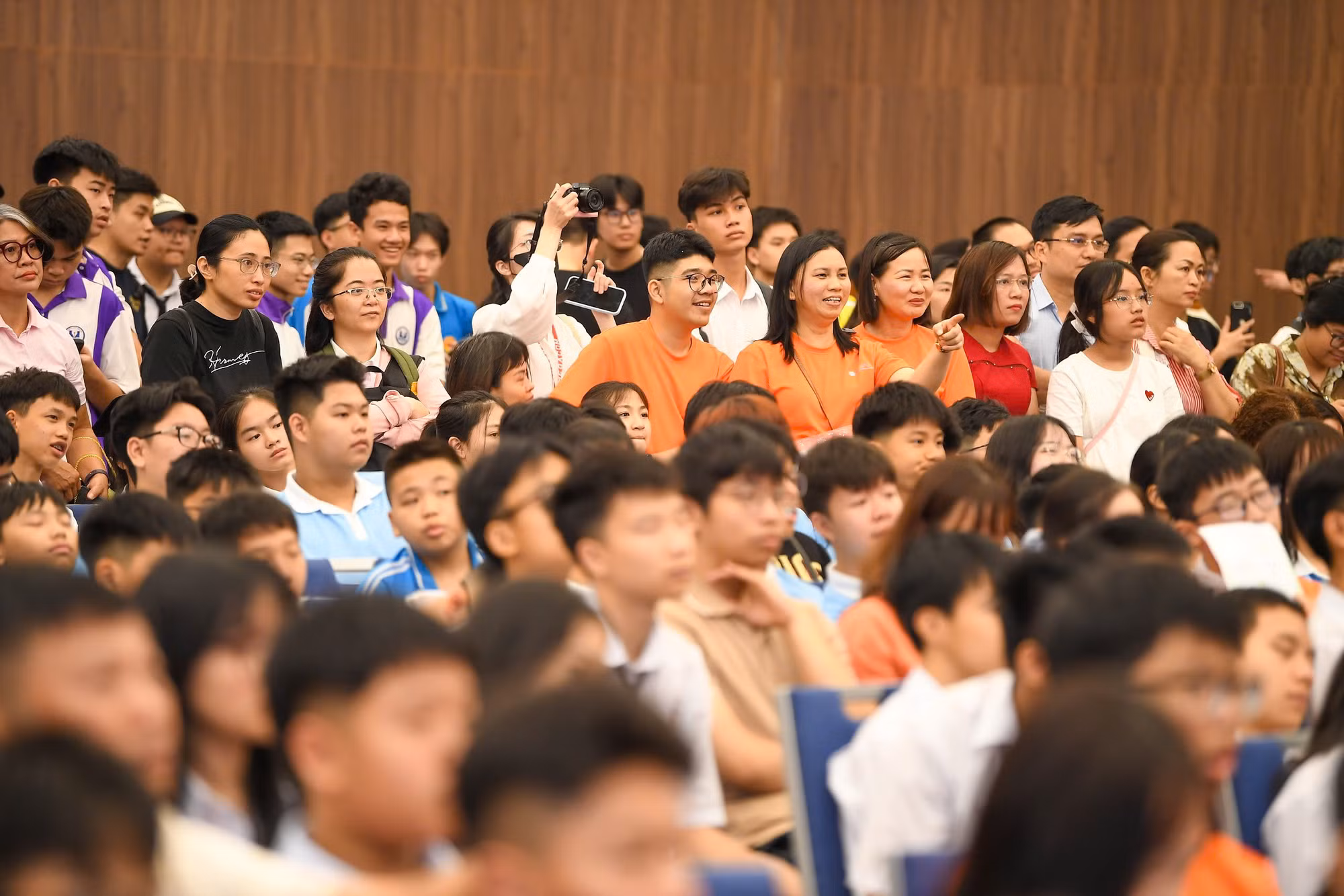 Gần 3.000 thí sinh tranh tài tại vòng chung kết Cuộc thi Vô địch Quốc gia STEM, AI và Robottics -0