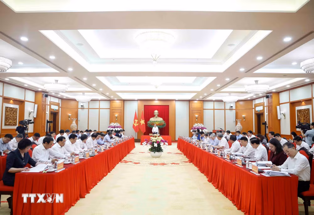 Sẽ có công trình đại tổng kết xứng tầm, có giá trị lý luận và thực tiễn sâu sắc -0