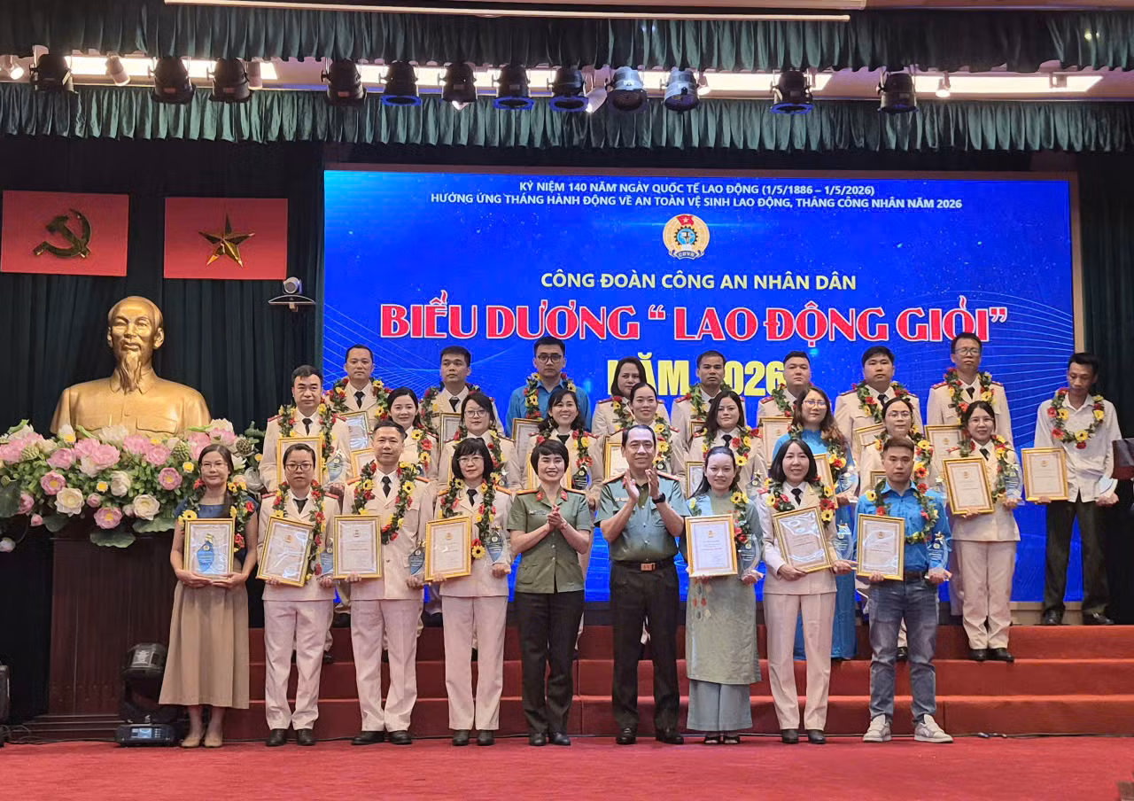Công đoàn CAND biểu dương 140 lao động giỏi tại Ngày hội cảm ơn người lao động -0