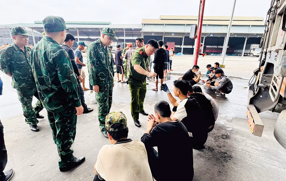 Kiểm soát ma túy nơi cửa ngõ biên giới Kim Thành