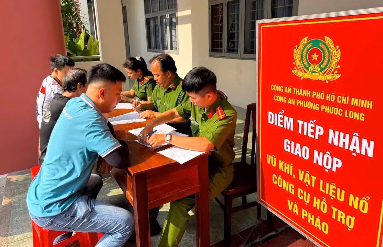 Hiệu quả từ phong trào giao nộp vũ khí tại TP Hồ Chí Minh -0